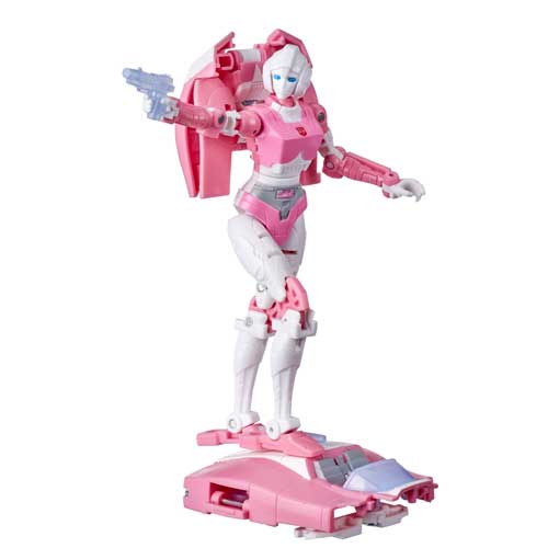 Transformers Generations War for Cybertron: E17 Arcee