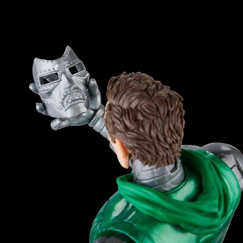 Hasbro Marvel Legends Series Captain Marvel vs. Doctor Doom - Imagen 12