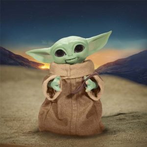 Hasbro Star Wars Galactic Snackin’ Grogu