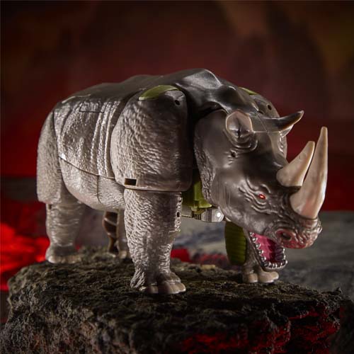 Transformers Generations War for Cybertron: Kingdom Voyager WFC-K27 Rhinox - Imagen 4