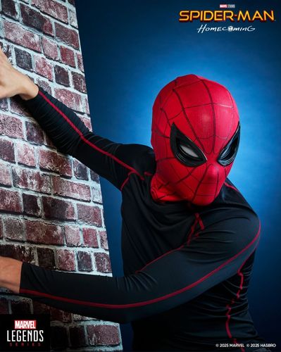Marvel Legends Series Spider-Man Electronic Expressive Mask - Imagen 3