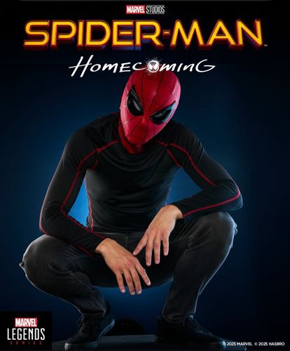 Marvel Legends Series Spider-Man Electronic Expressive Mask - Imagen 2