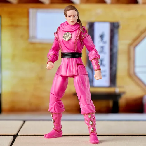 Power Rangers x Cobra Kai Ligtning Collection Figura Morphed Samantha LaRusso Pink Mantis Ranger - Imagen 2
