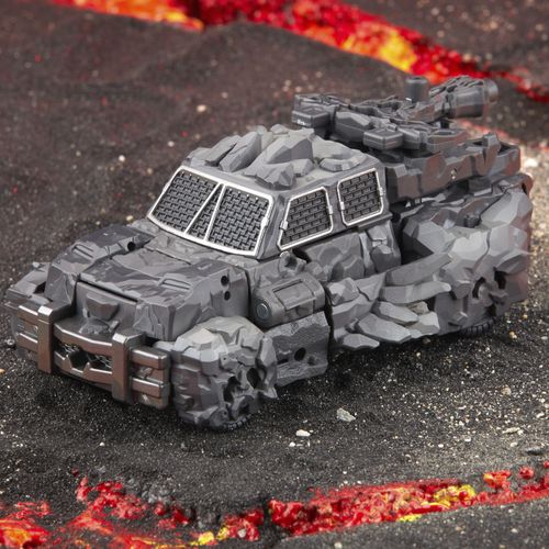 Transformers Legacy United Deluxe Class Infernac Universe Magneous - Imagen 11