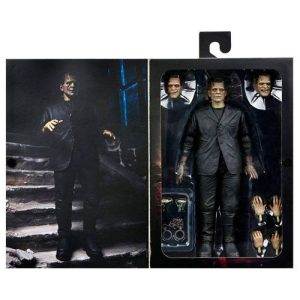 Universal Monsters Figura Ultimate Frankenstein's Monster 18 cm